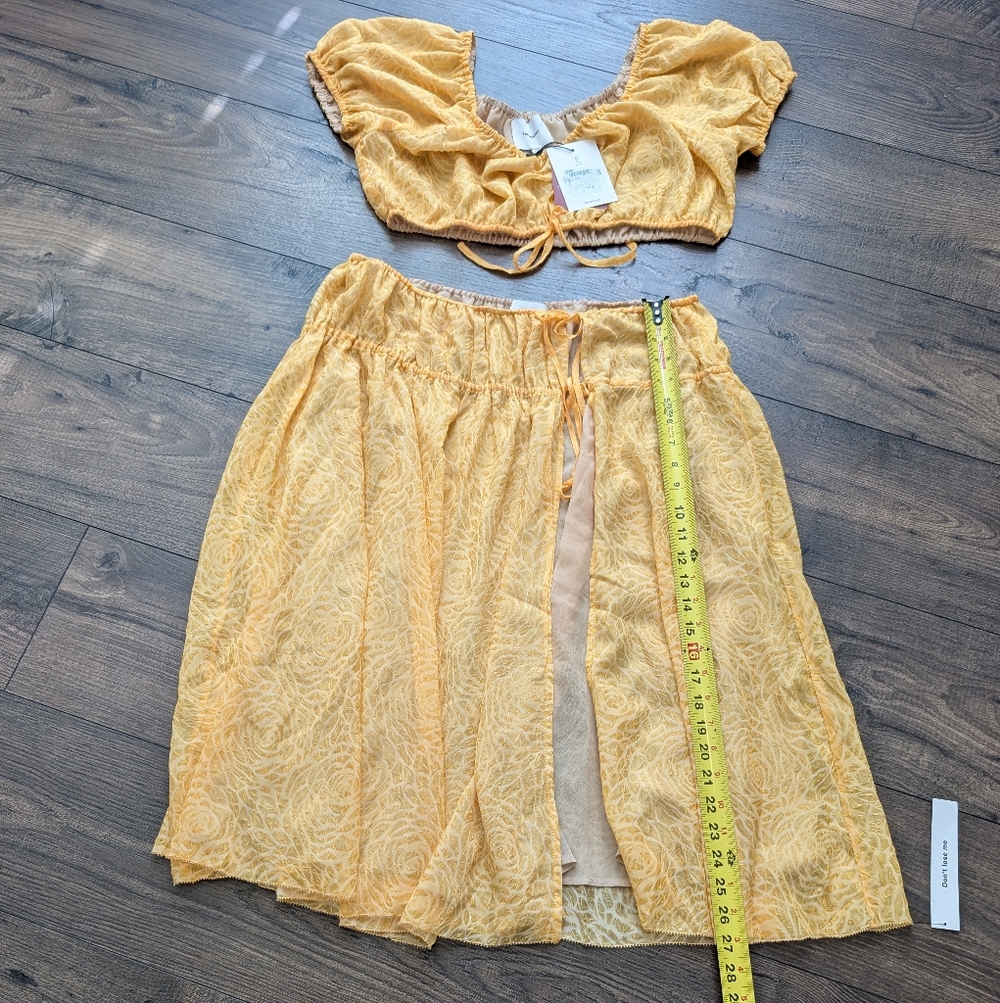 Reformation Valeria Sunflowers Two-Piece Skirt Swimsuit Coverup Set Size 8 - Picture 8 of 10
